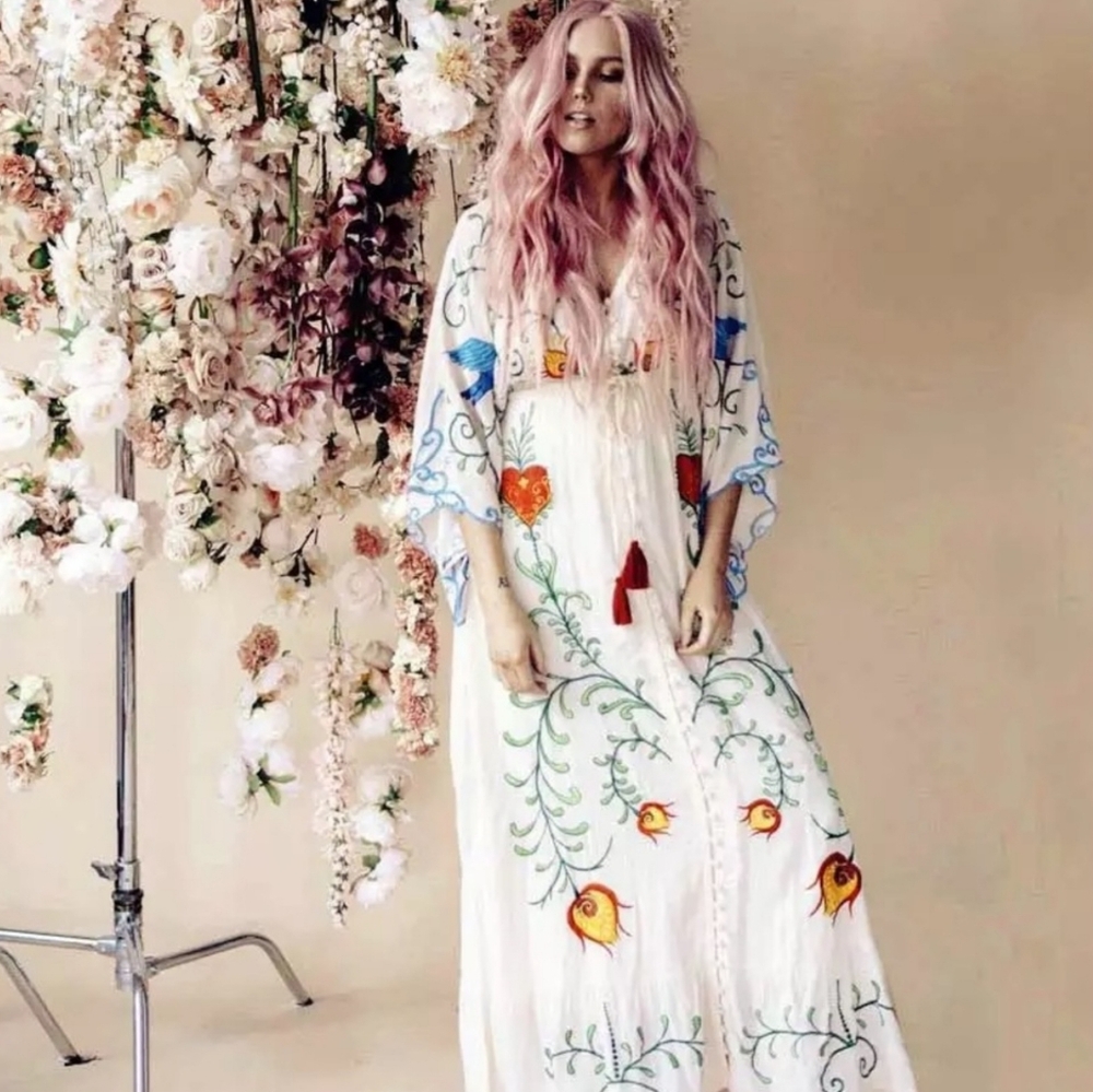 5 Star ⭐️ Favorite Boho Embroidered Hearts Magic Kimono Long Maxi Gown - Picture 6 of 8